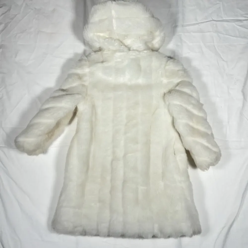 Vtg F.W. Fisher Designs Child White Faux‎ Fur Hooded Coat Size 6 Made in USA